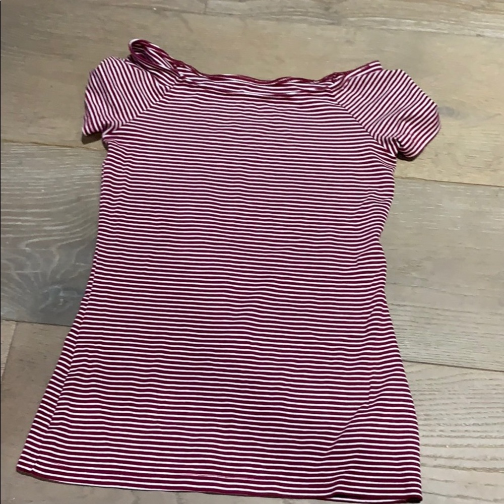 Old navy red and white tee shirt